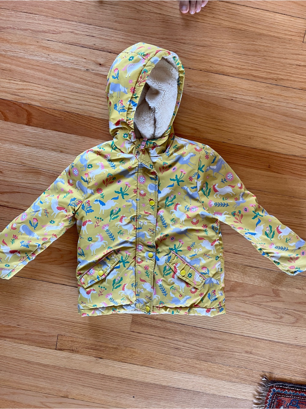 Girls mini boden coat
